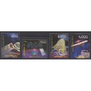 Buy this set of stamps of Indonesia of the year 2000 (Nb 1822/1825).