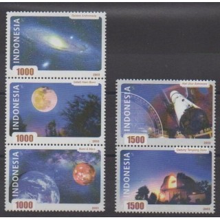 Acheter cette série de timbres d'Indonésie de l'année 2003 (No 2005/2009).