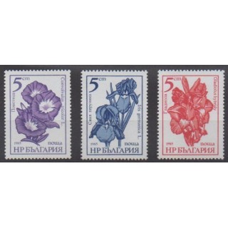 Acheter cette série de timbres de Bulgarie de l'année 1985 (No 2955/2957).