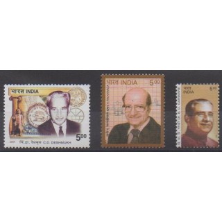 Buy this set of stamps of India of the year 2004 (Nb 1780/1782).