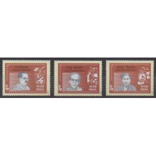 Acheter cette série de timbres d'Inde de l'année 2001 (No 1622/1624).