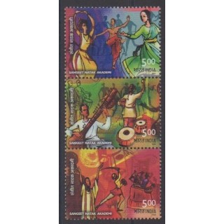 Buy this set of stamps of India of the year 2003 (Nb 1773/1775).