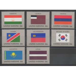 Timbres - Nations Unies (ONU - New-York) - 1997 - No 710/717 - drapeaux