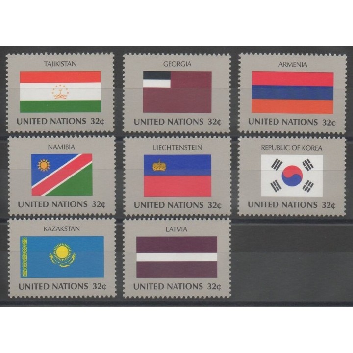 Timbres - Nations Unies (ONU - New-York) - 1997 - No 710/717 - drapeaux