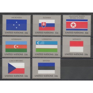 Timbres - Nations Unies (ONU - New-York) - 1998 - No 743/750 - drapeaux
