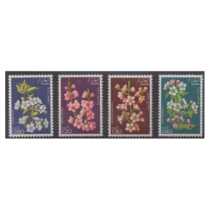 Acheter cette série de timbres d'Algérie de l'année 1978 (No 679/682).