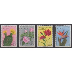 Algérie - 1973 - No 568/571 - Fleurs