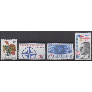 Acheter cette série de timbres de la République Tchèque, de l'année 1999 (No 206/209).