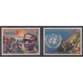 Acheter ces timbres de Guinée-Bissau de l'année 1977 (No PA23/PA24).
