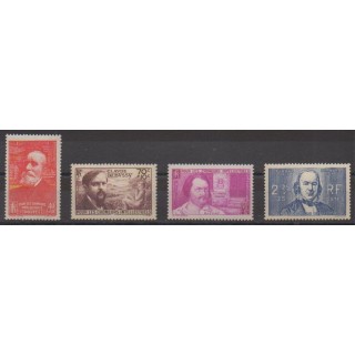 Acheter cette série de timbres de France de l'année 1939 (No 436/439).
