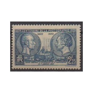 Acheter ce timbre de France de l'année 1939 (No 427). - Neuf avec charnière