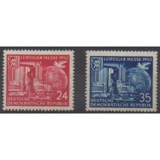Acheter cette série de timbres d'Allemagne orientale (RDA) de l'année 1952 (No 67/68).