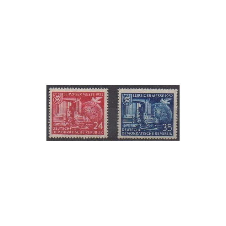Acheter cette série de timbres d'Allemagne orientale (RDA) de l'année 1952 (No 67/68).