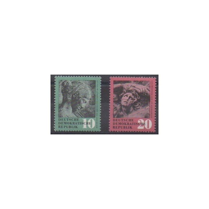 Acheter cette série de timbres d'Allemagne orientale (RDA) de l'année 1958 (No 382/383).