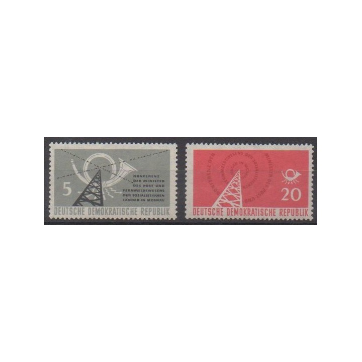 Acheter cette série de timbres d'Allemagne orientale (RDA) de l'année 1958 (No 338/339).