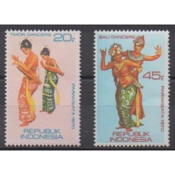 Indonesia - 1970 - Nb 597/598 - Folklore