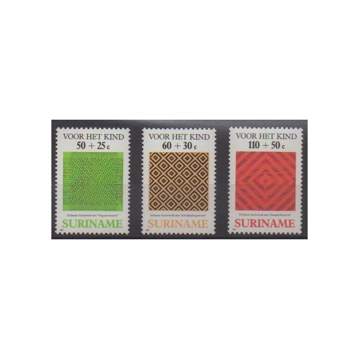 Acheter cette série de timbres de Surinam de l'année 1987 (No 1105/1107).