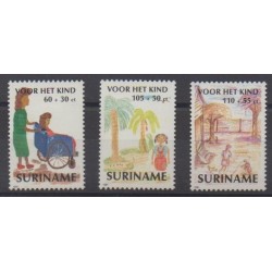 Suriname - 1991 - Nb 1243/1245 - Children's drawings