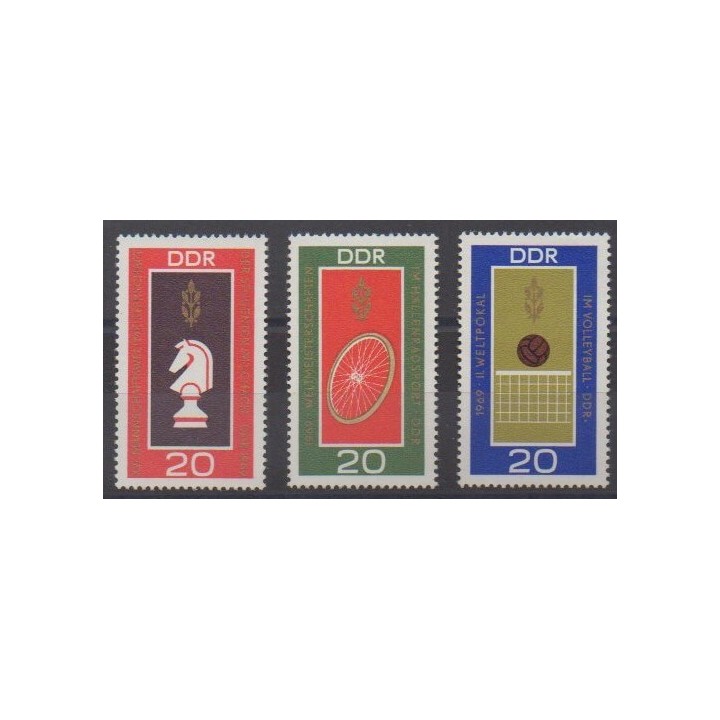 Acheter cette série de timbres d'Allemagne orientale (RDA) de l'année 1969 (No 1187/1189).