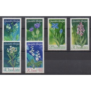 Acheter cette série de timbres d'Allemagne orientale (RDA) de l'année 1970 (No 1255/1260).