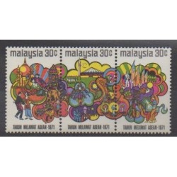 Malaisie - 1971 - No 84/86 - Masques ou carnaval