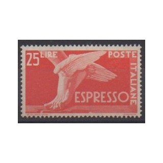 Buy this stamp of Italy of the year 1945 (Nb E30).
