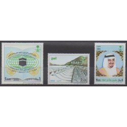 Saudi Arabia - 2002 - Nb 1076/1078