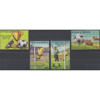 Timbres - Thème coupe du monde de football - Antigua et Barbuda - 1986 - No 897/900
