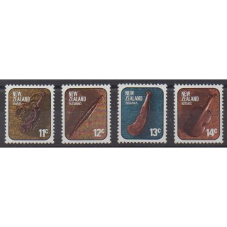 Acheter cette série de timbres de Nouvelle-Zélande de l'année 1976 (No 675/678).