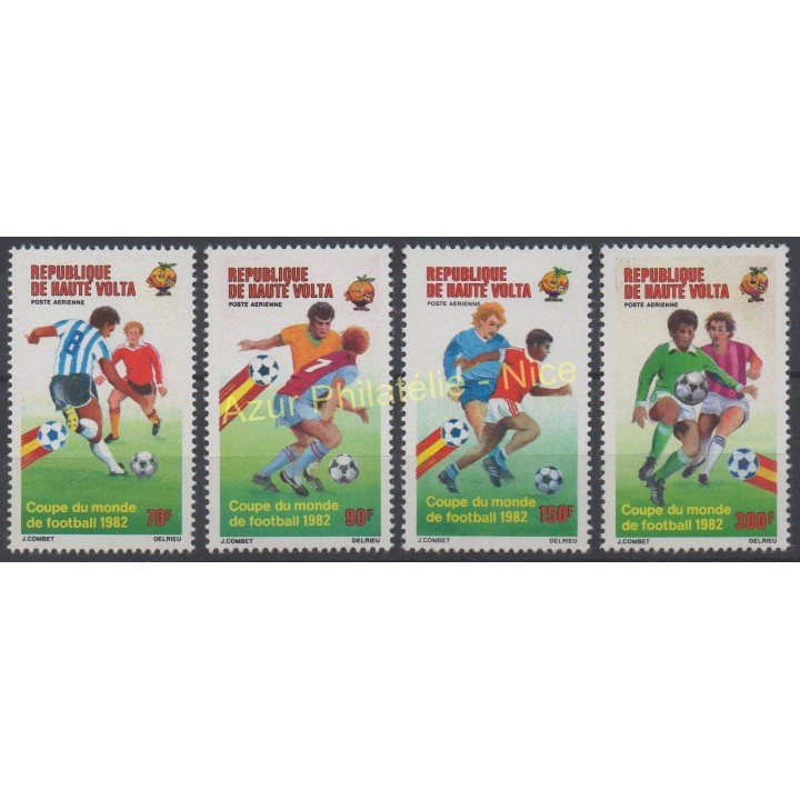 Timbres - Thème coupe du monde de football - Haute-Volta - 1982 - No PA 233 / PA 236