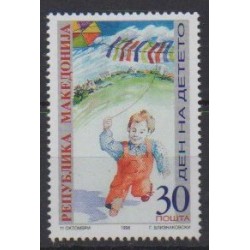 Macédoine - 1998 - No 143 - Enfance