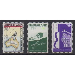 Pays-Bas - 1988 - No 1320/1322