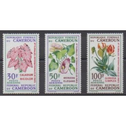 Cameroun - 1969 - No PA130/PA132 - Fleurs