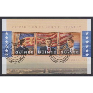 Acheter cette série de timbres de Guinée de l'année 2013 (No 6850/6852). - Oblitéré