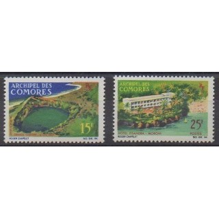 Buy this set of stamps of Comoros of the year 1967 (Nb 39/40).