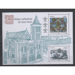 Timbres - France - Blocs et feuillets - 2015 - No F 4930 - Églises
