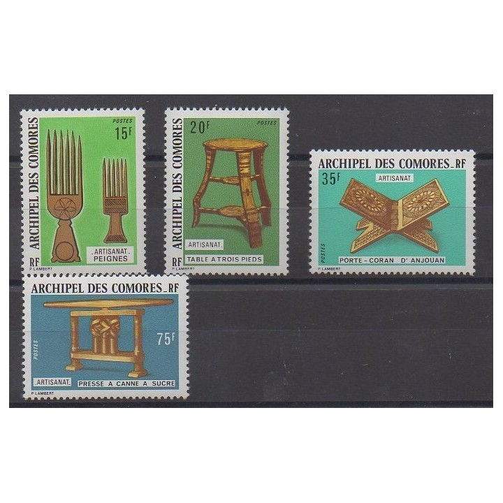Acheter cette série de timbres des Comores de l'année 1974 (No 91/94).