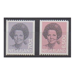 Buy this set of stamps of Netherlands of the year 1982 (Nb 1168a et 1170a).