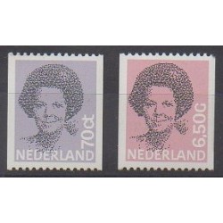 Pays-Bas - 1982 - No 1168a et 1170a