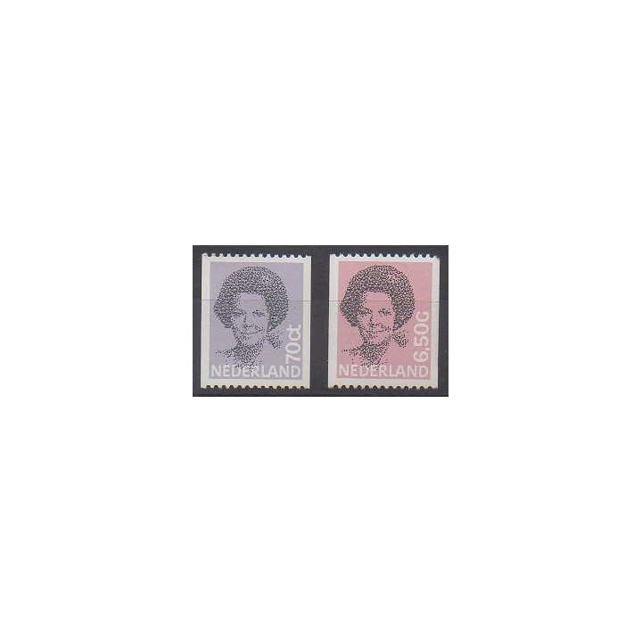 Buy this set of stamps of Netherlands of the year 1982 (Nb 1168a et 1170a).