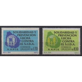 Buy this set of stamps of Uruguay of the year 1990 (Nb 1344/1345).