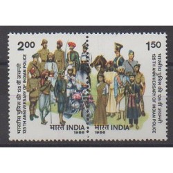 India - 1986 - Nb 880/881 - Costumes - Uniforms - Fashion