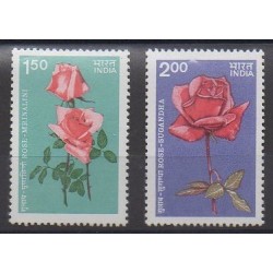 India - 1984 - Nb 824/825 - Roses