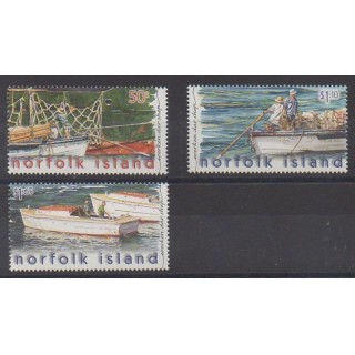 Buy this set of stamps of Norfolk of the year 2004 (Nb 817/819).