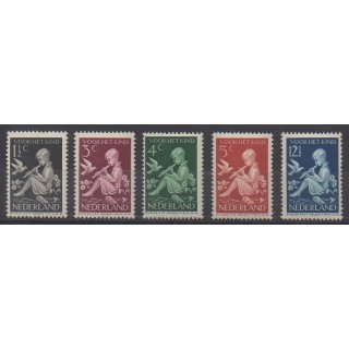 Buy this set of stamps of Netherlands of the year 1938 (Nb 312/316).