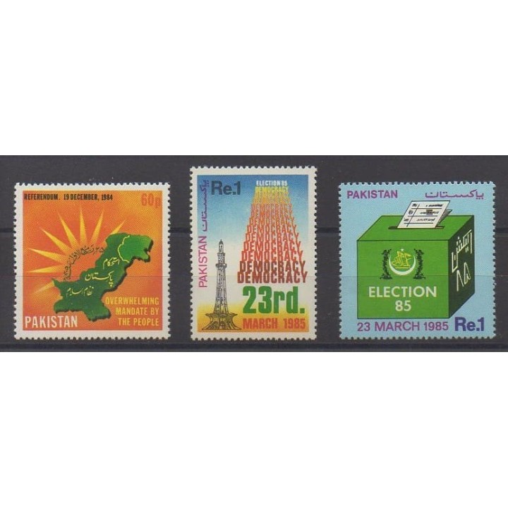 Buy this set of stamps of Pakistan of the year 1985 (Nb 631/633).