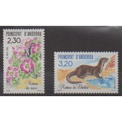 Andorre - 1990 - No 393/394 - Fleurs - Mammifères
