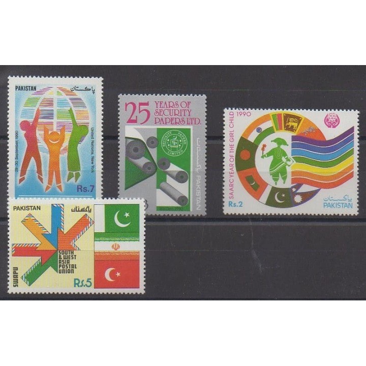 Acheter cette série de timbres duPakistan de l'année 1990 (No 783/786).