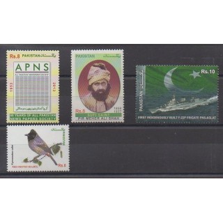 Buy this set of stamps of Pakistan of the year 2013 (Nb 1387/1390).