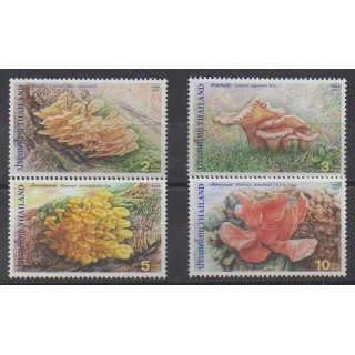 Acheter cette série de timbres de Thaïlande de l'année 2001 (No 1951/1951C).